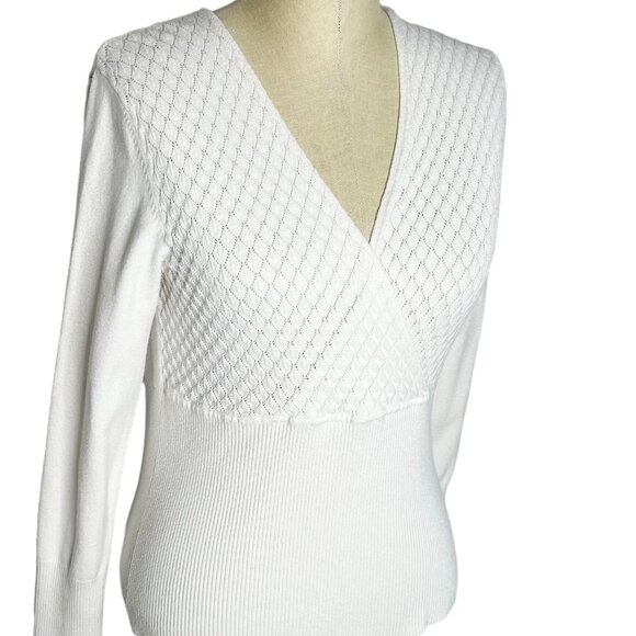 Bandolino Sweaters - Bandolino Sweater Top Womens Size M White Faux Wrap